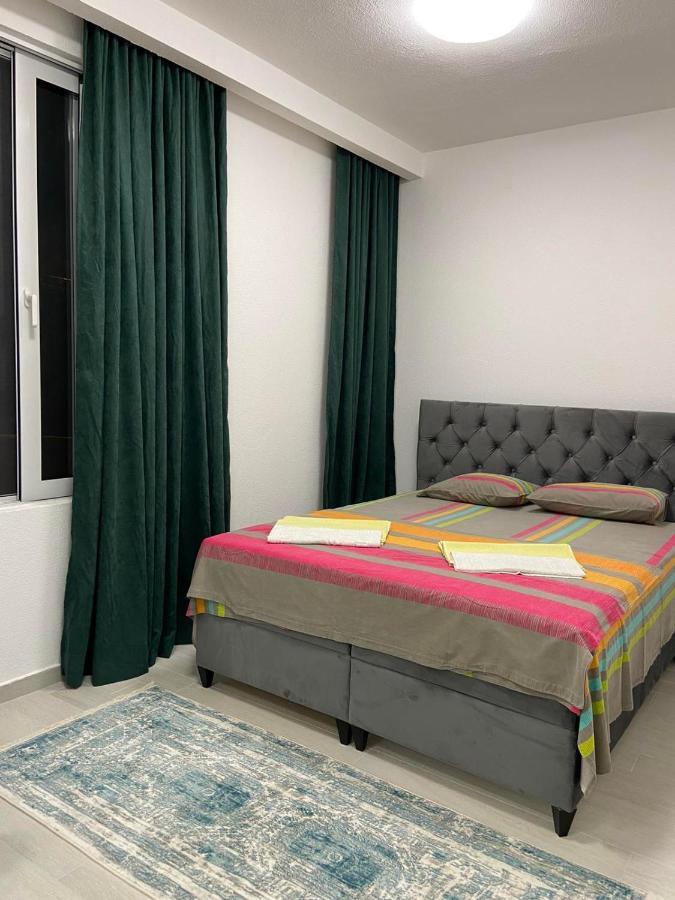Id Apartments Tivat Exteriör bild